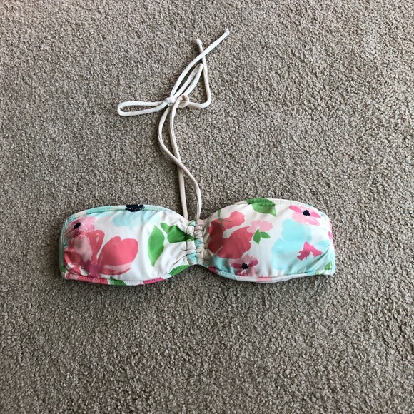 Abercrombie & Fitch Swim Abercrombie White Floral Bikini Top Poshmark